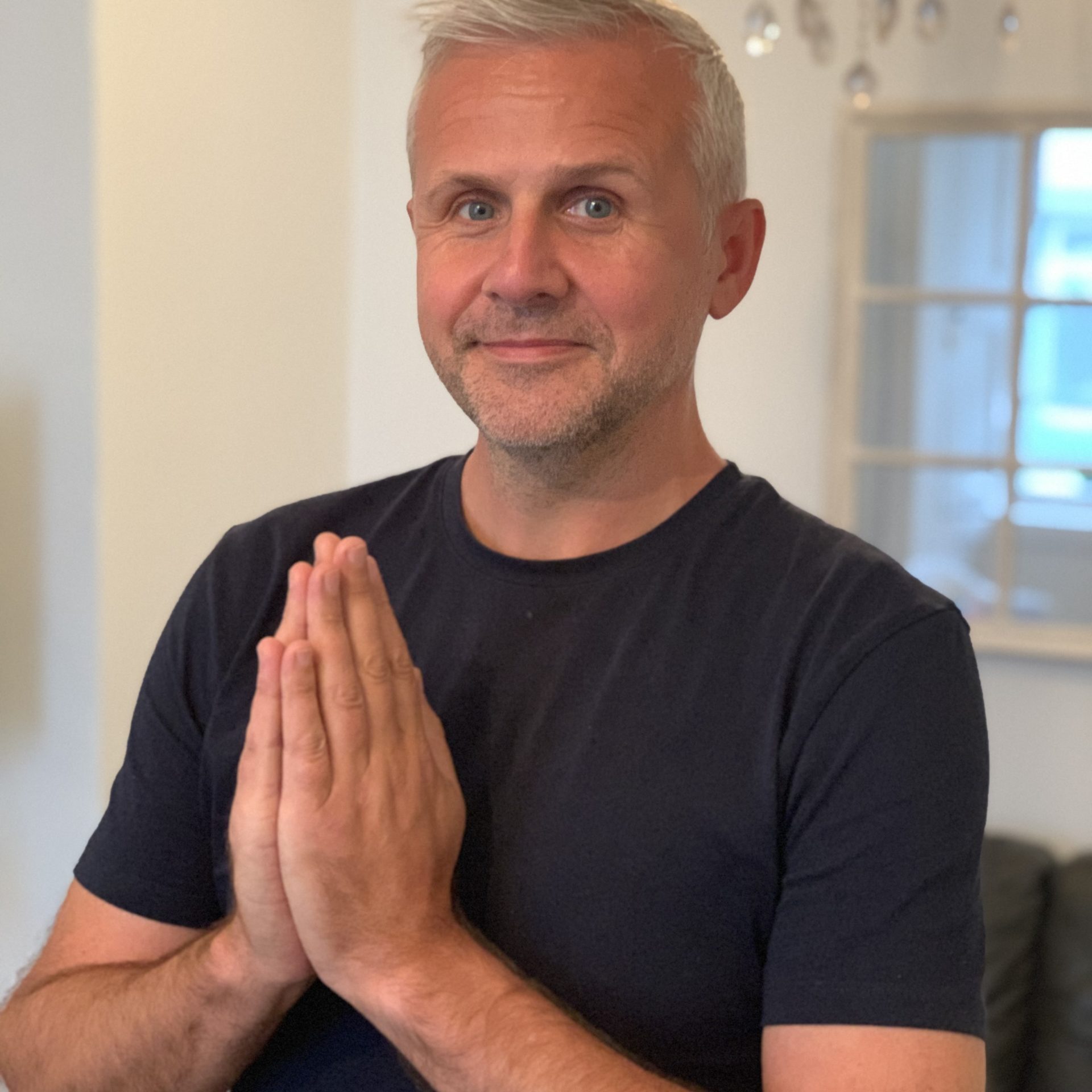 David Hamilton_handsInPrayer Photo of Dr David R Hamilton with his hands in prayer at the height of his chest.